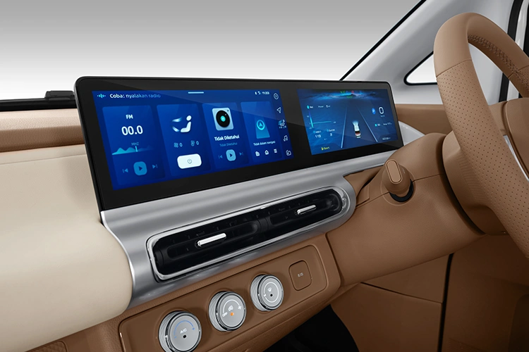 integrated-floating-widescreen-and-smart-start-system