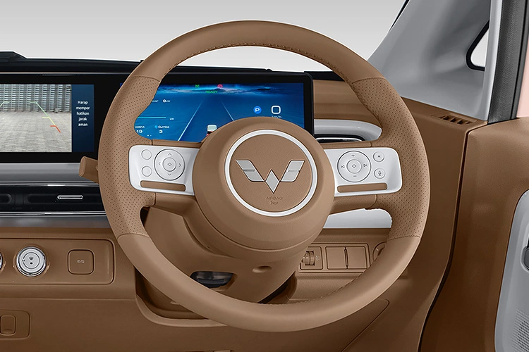 leather-covered-steering-wheel-2