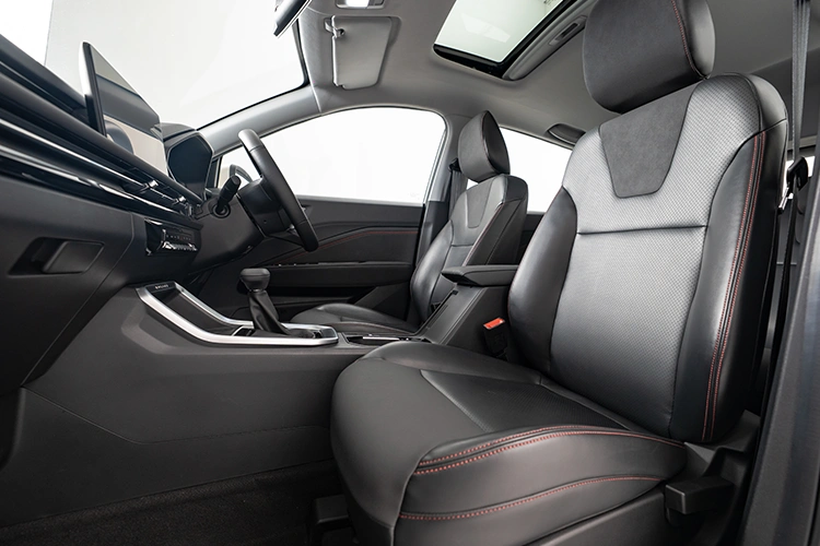 Synthetic_Leather_Seats_with_Soft_Touch
