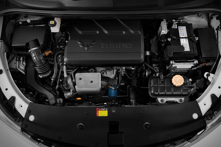 02_powerful-1.5L-turbocharged-engine
