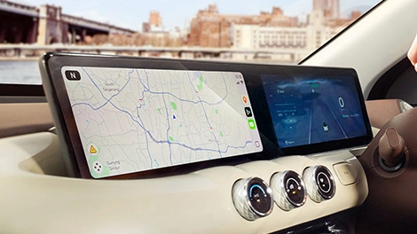 Interior-0-03-Smartphone-Interconnection_470x264